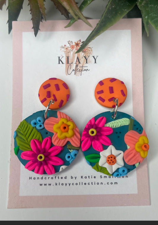 Tropical Neon Flowers Round